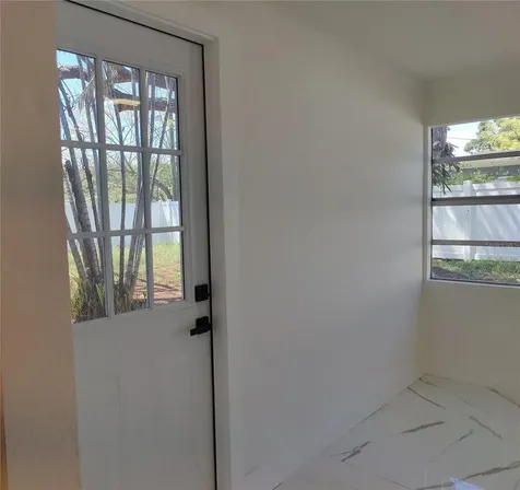 7498 Orpine Drive N St Petersburg FL 33702