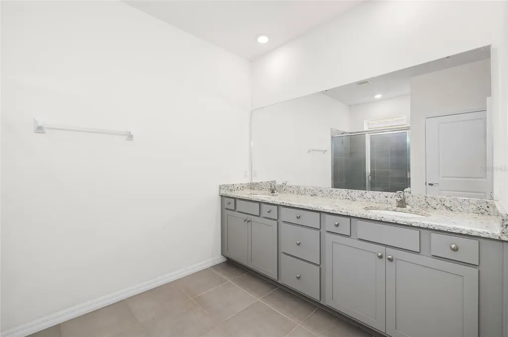 13204 Waterleaf Garden Circle Riverview FL 33579