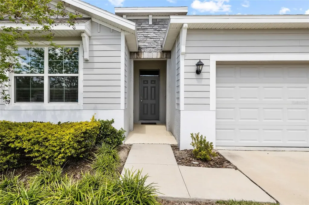 13204 Waterleaf Garden Circle Riverview FL 33579