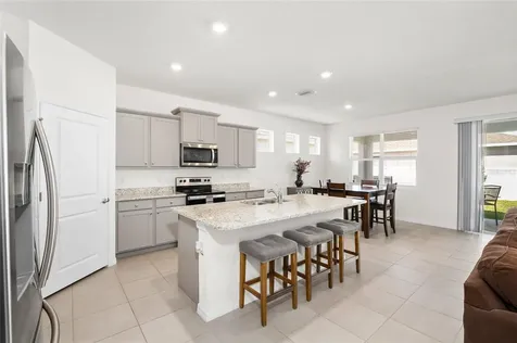 13204 Waterleaf Garden Circle Riverview FL 33579