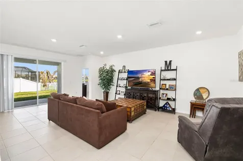 13204 Waterleaf Garden Circle Riverview FL 33579