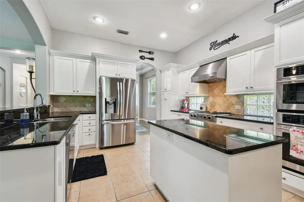 3025 Naughton Way Tarpon Springs FL 34688