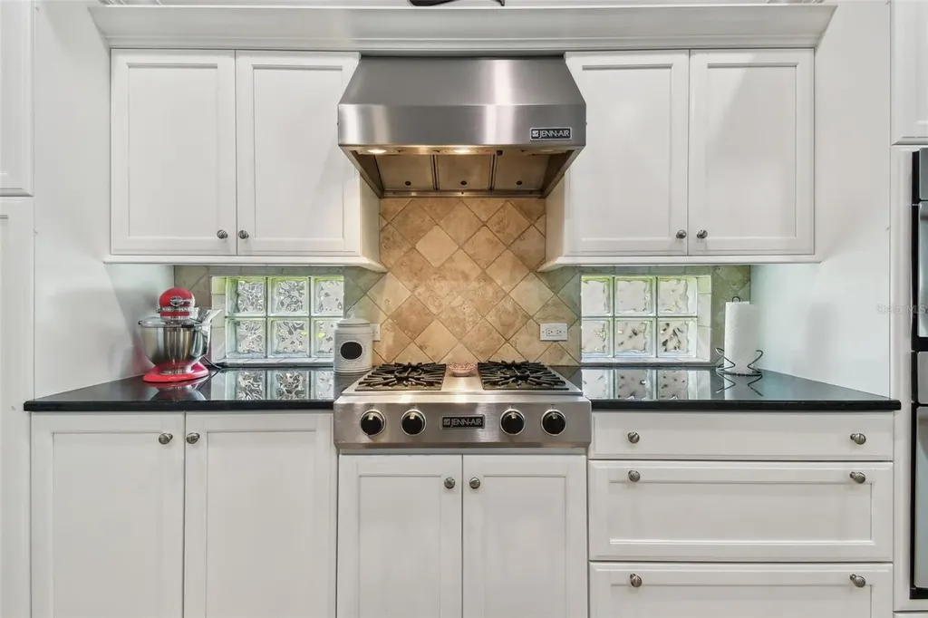 3025 Naughton Way Tarpon Springs FL 34688