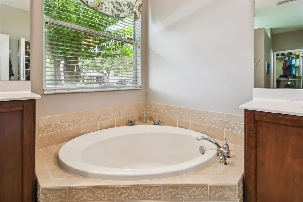 3025 Naughton Way Tarpon Springs FL 34688
