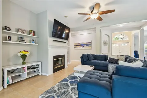 3025 Naughton Way Tarpon Springs FL 34688