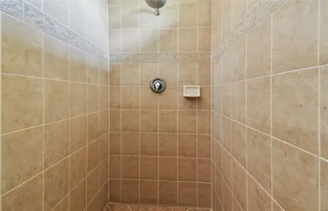 3025 Naughton Way Tarpon Springs FL 34688