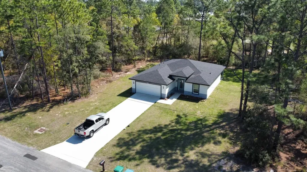 8055 N Wellington Terrace Citrus Springs FL 34433