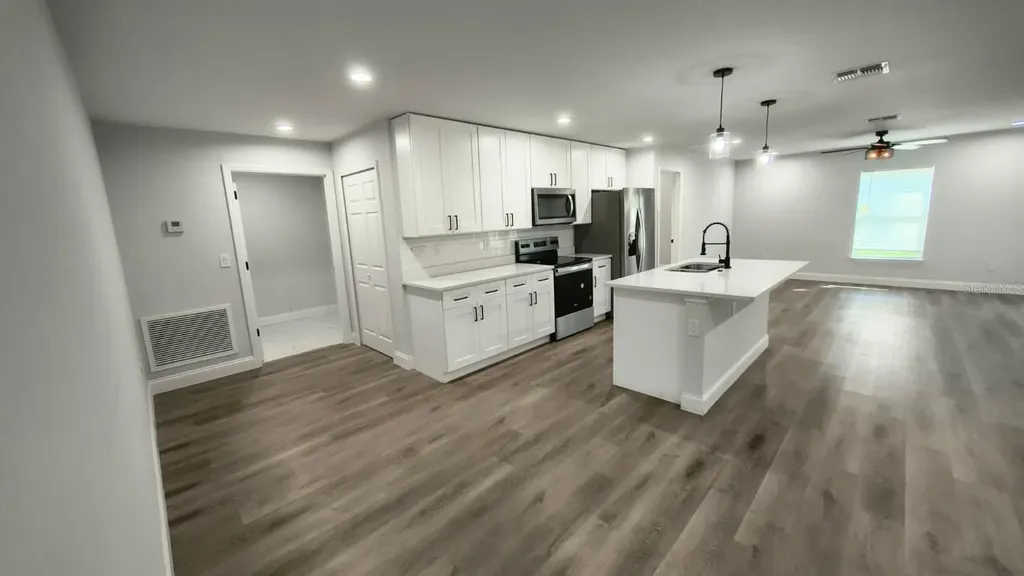 8055 N Wellington Terrace Citrus Springs FL 34433