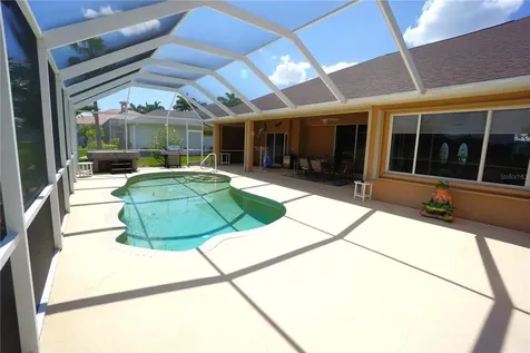 13029 SW Kingsway Circle Lake Suzy FL 34269