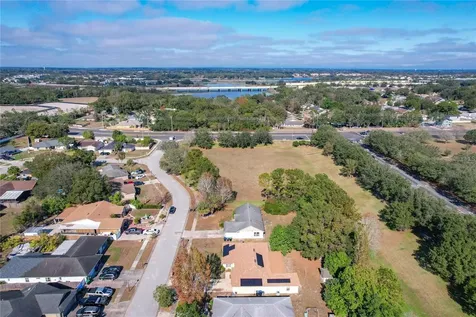 117 Red Rose Circle Orlando FL 32835