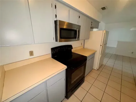 117 Red Rose Circle Orlando FL 32835