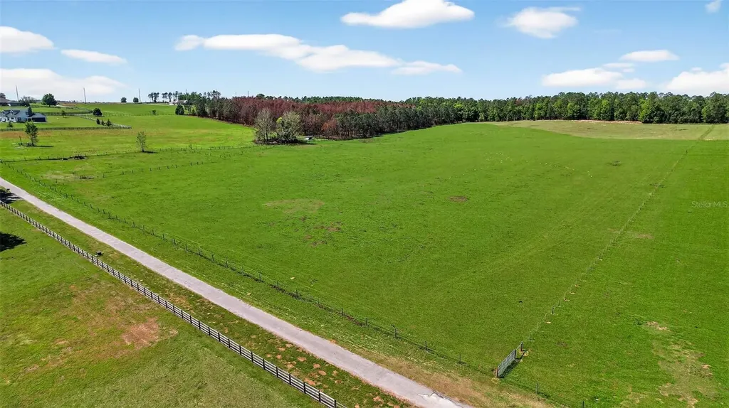 0 Hilltop Horizons Place Dade City FL 33523