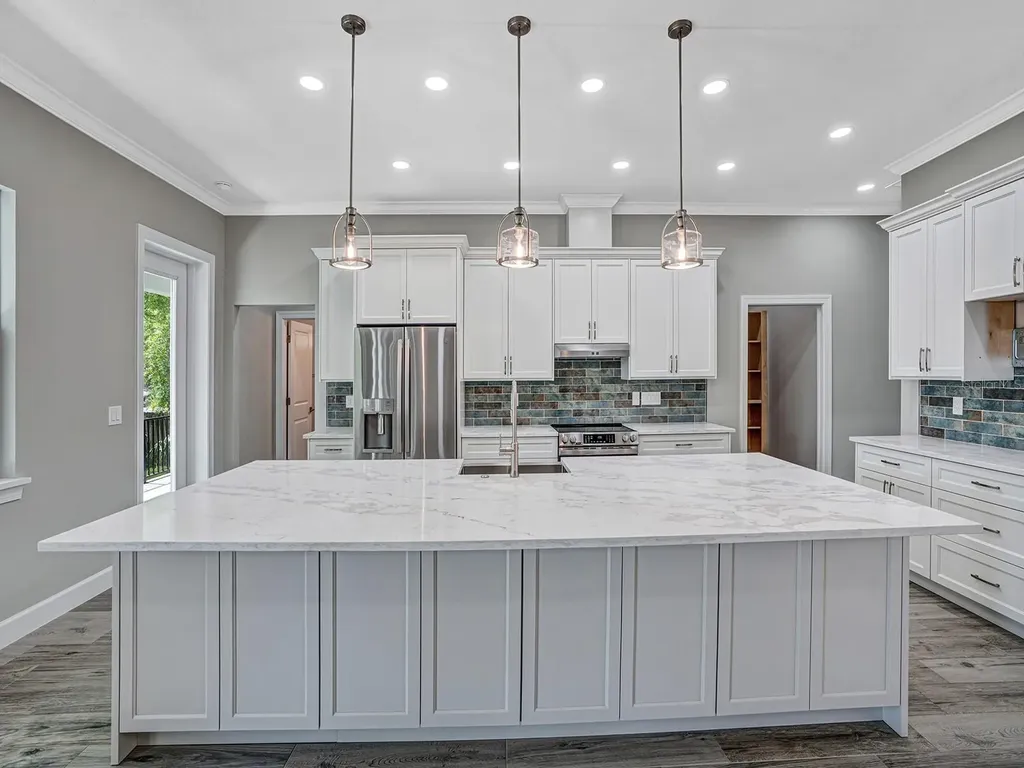 108 Irwin Street E Safety Harbor FL 34695