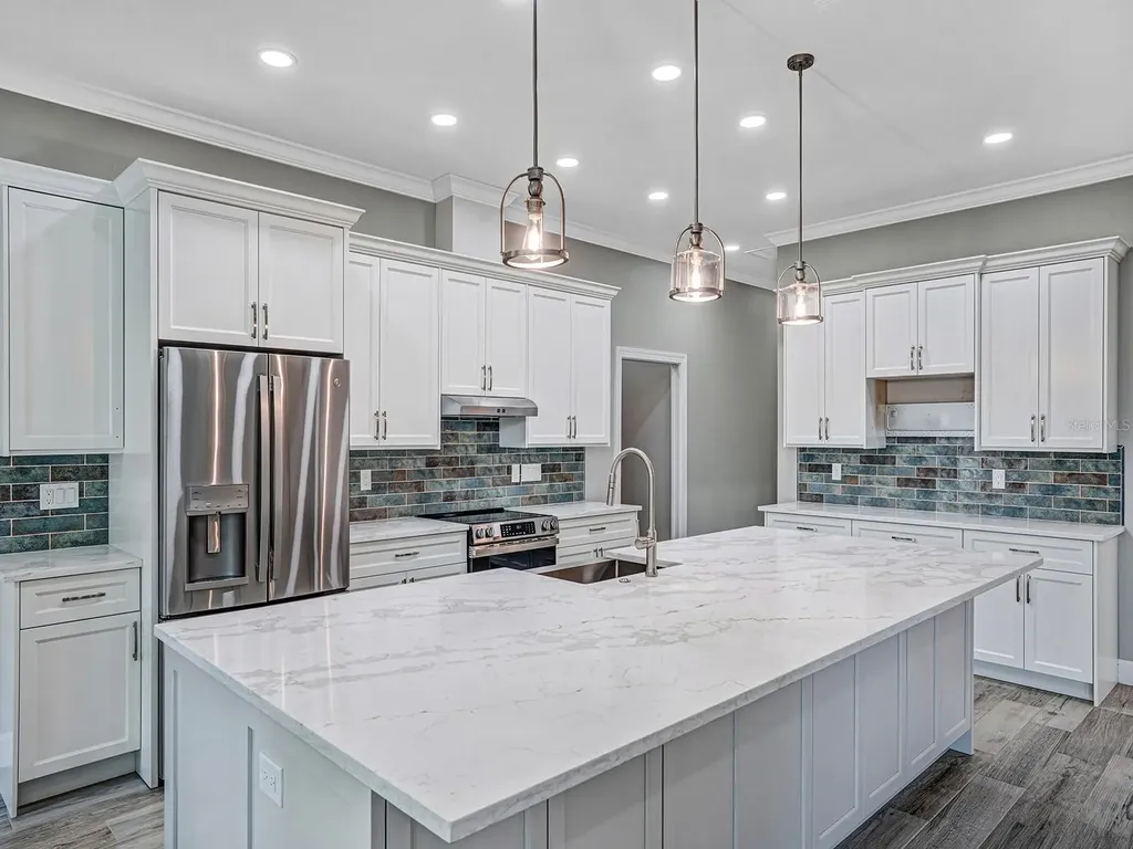 108 Irwin Street E Safety Harbor FL 34695