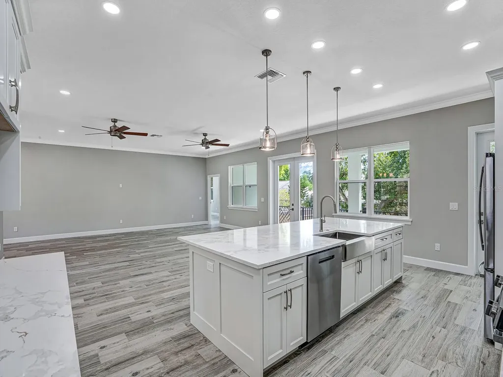 108 Irwin Street E Safety Harbor FL 34695