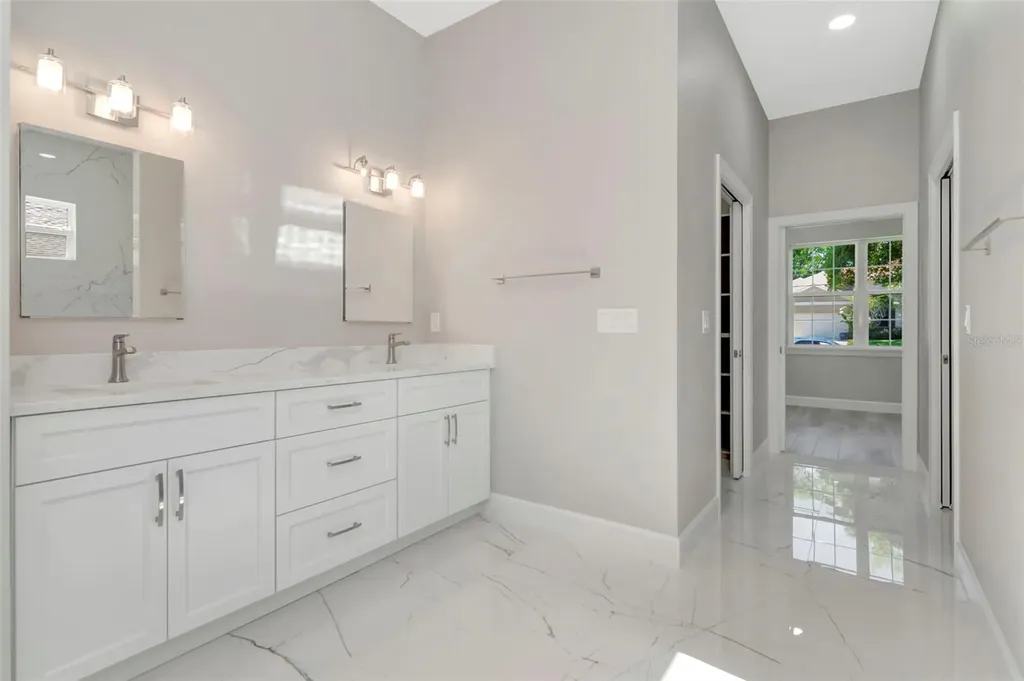 108 Irwin Street E Safety Harbor FL 34695