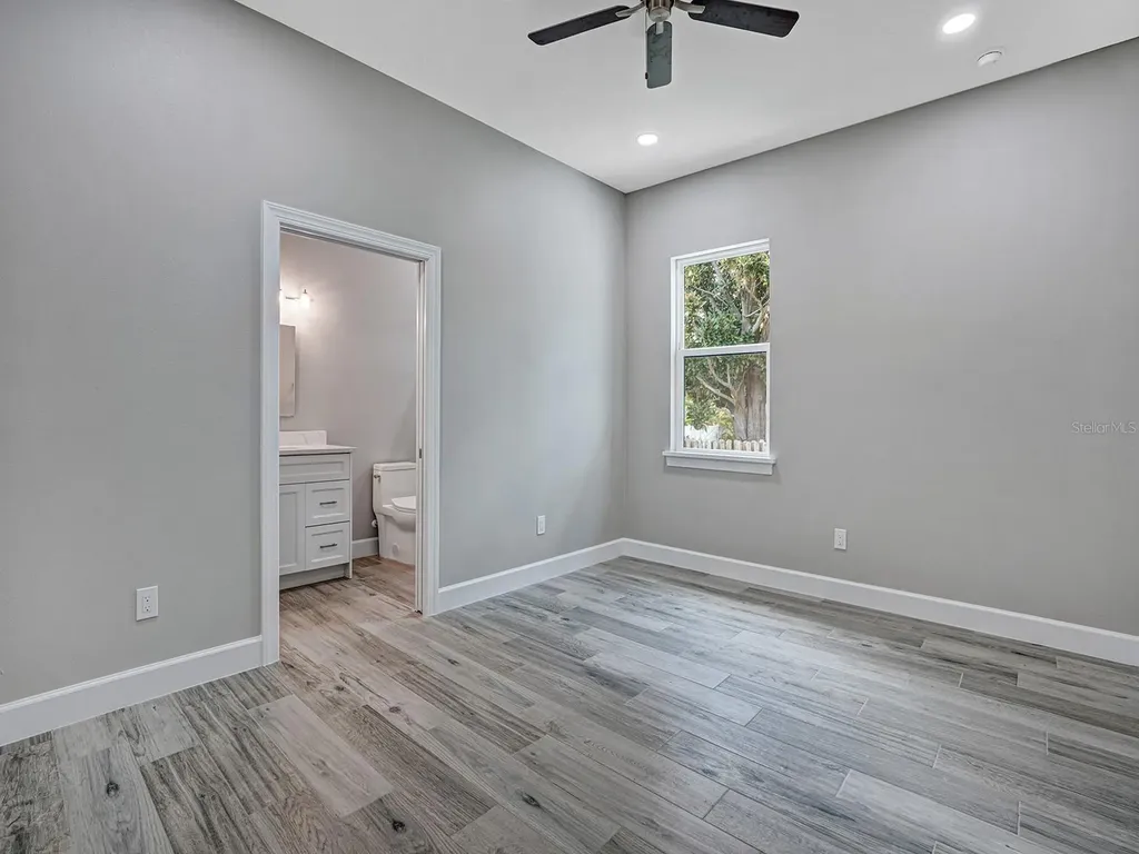108 Irwin Street E Safety Harbor FL 34695