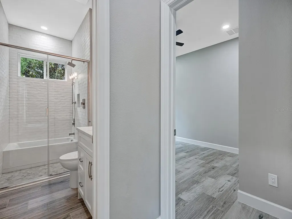 108 Irwin Street E Safety Harbor FL 34695