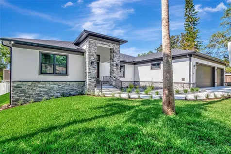 108 Irwin Street E Safety Harbor FL 34695