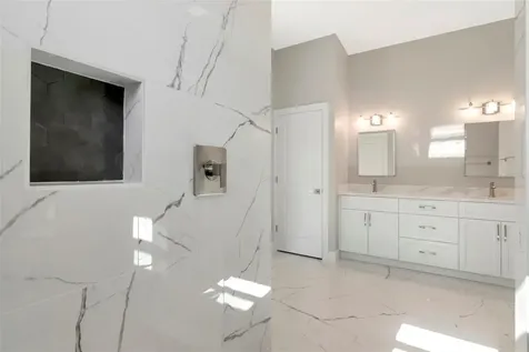 108 Irwin Street E Safety Harbor FL 34695