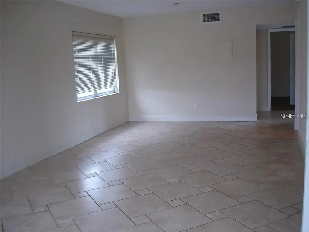 7211 W Country Club Drive N Sarasota FL 34243