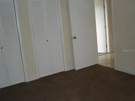 7211 W Country Club Drive N Sarasota FL 34243