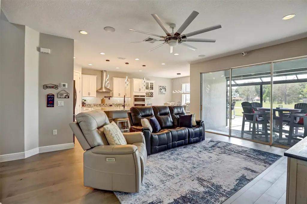 17610 Sawgrass Run Tavares FL 32778