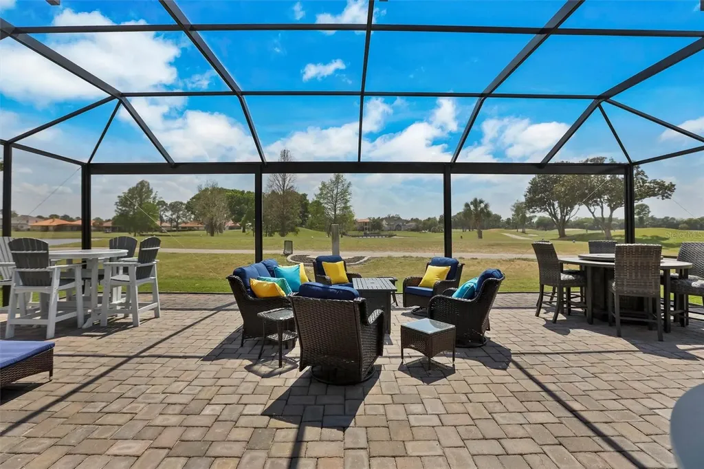 17610 Sawgrass Run Tavares FL 32778
