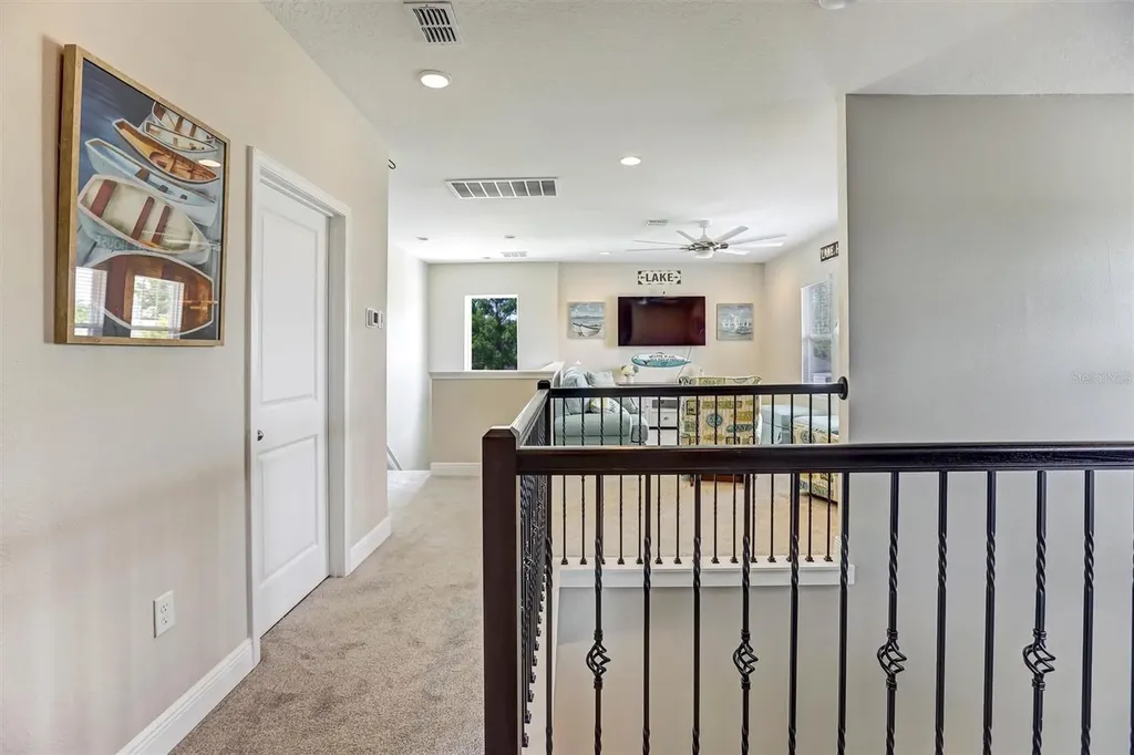 17610 Sawgrass Run Tavares FL 32778