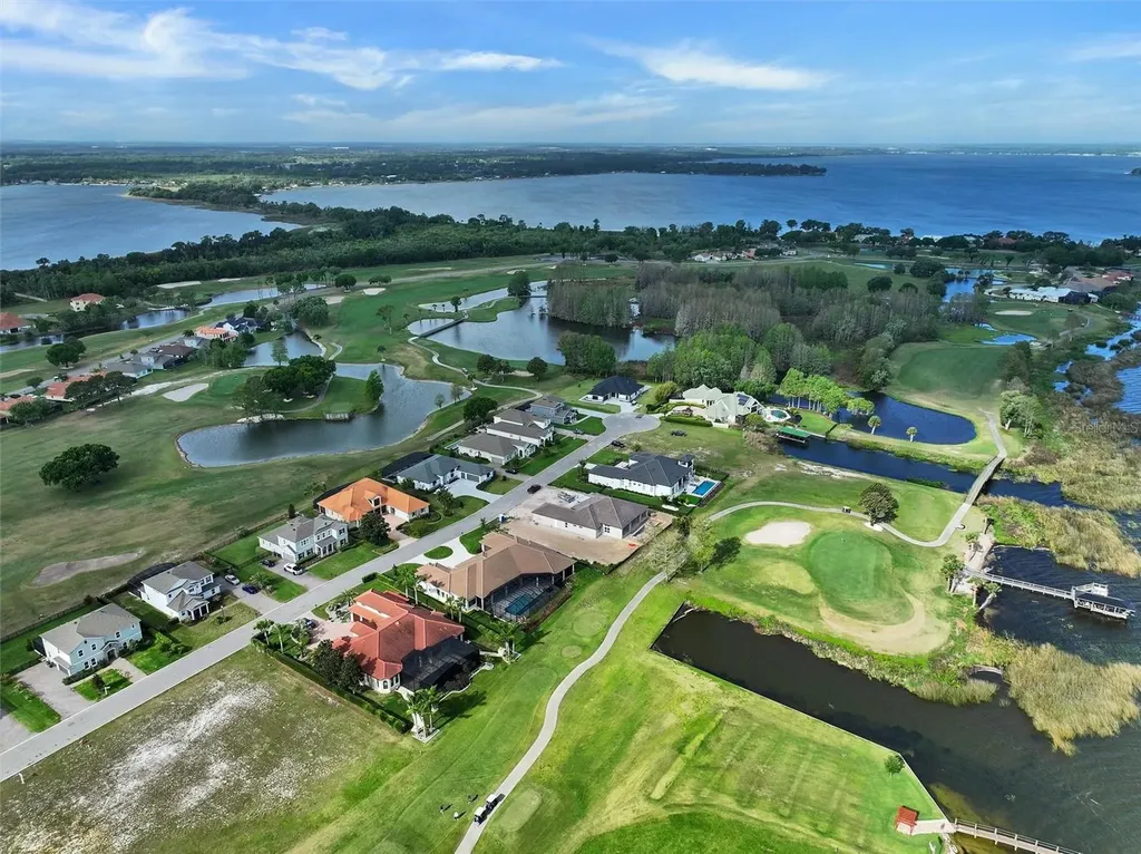 17610 Sawgrass Run Tavares FL 32778