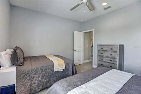 17610 Sawgrass Run Tavares FL 32778
