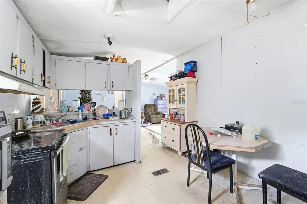 4267 Neff Lake Road Brooksville FL 34601