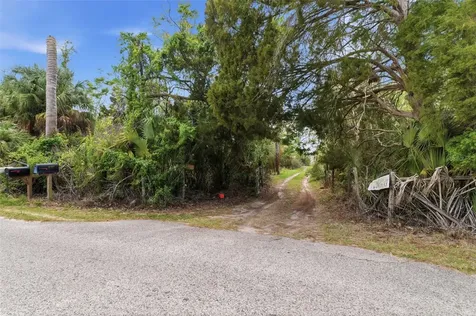 4267 Neff Lake Road Brooksville FL 34601