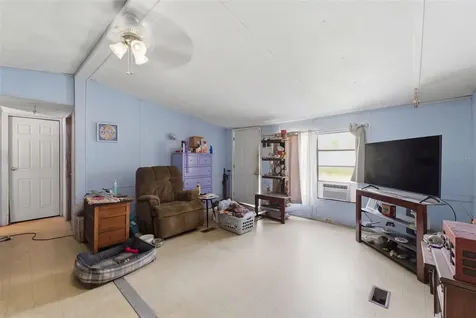 4267 Neff Lake Road Brooksville FL 34601