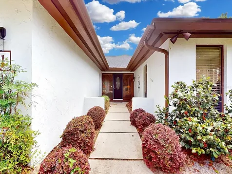 1 Abbey Court Haines City FL 33844