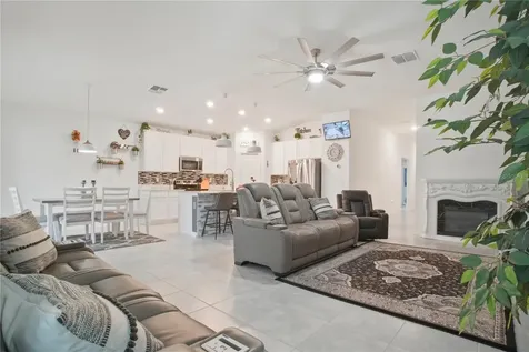 389 Singing Sands Circle Lake Wales FL 33859