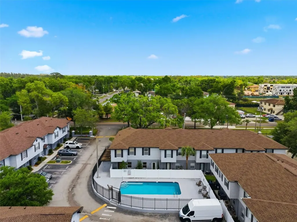 4347 Har Paul Circle Tampa FL 33614