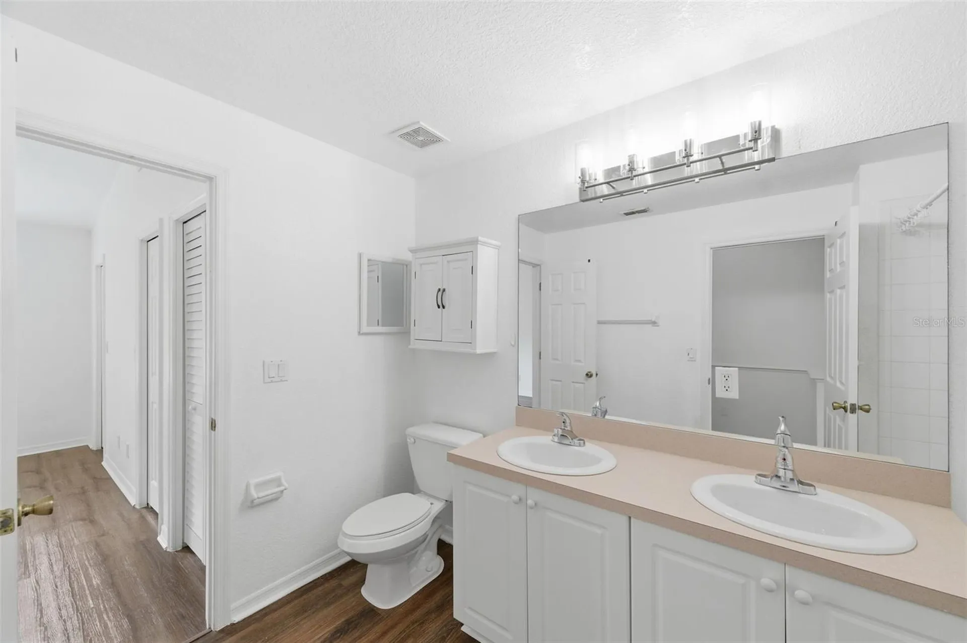 4347 Har Paul Circle Tampa FL 33614