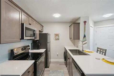 2592 Grassy Point Drive Lake Mary FL 32746