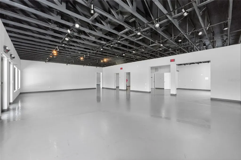 4275 S Access Road Englewood FL 34224