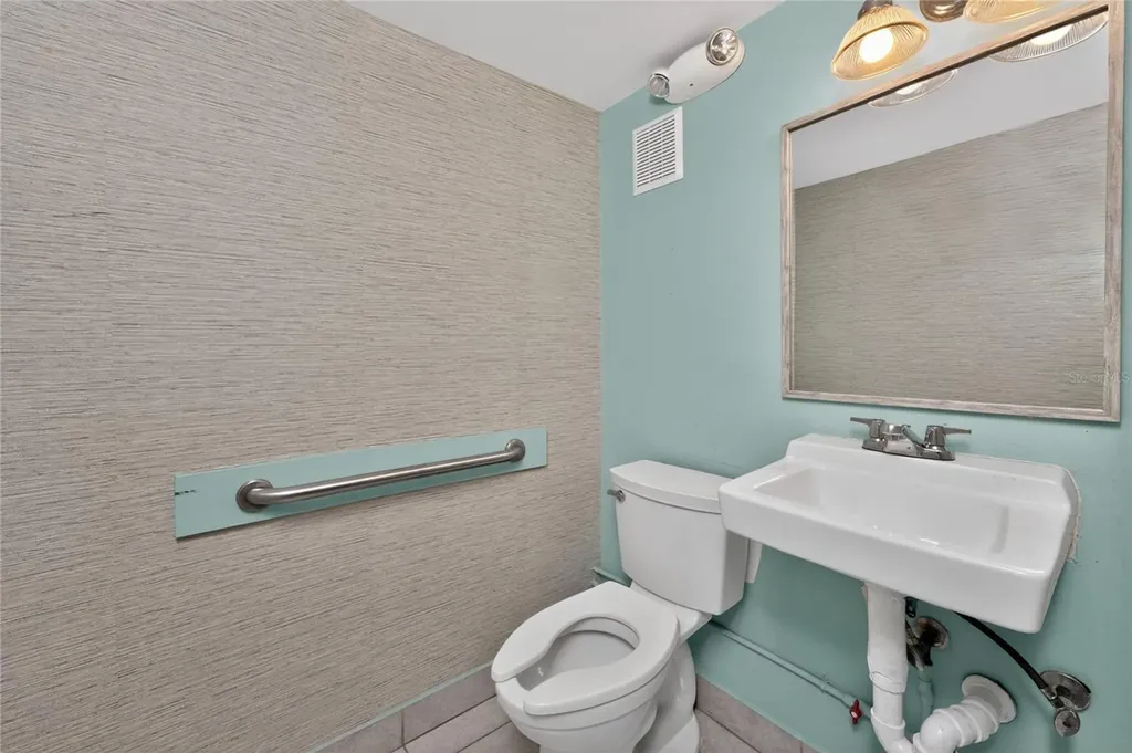 4275 S Access Road Englewood FL 34224