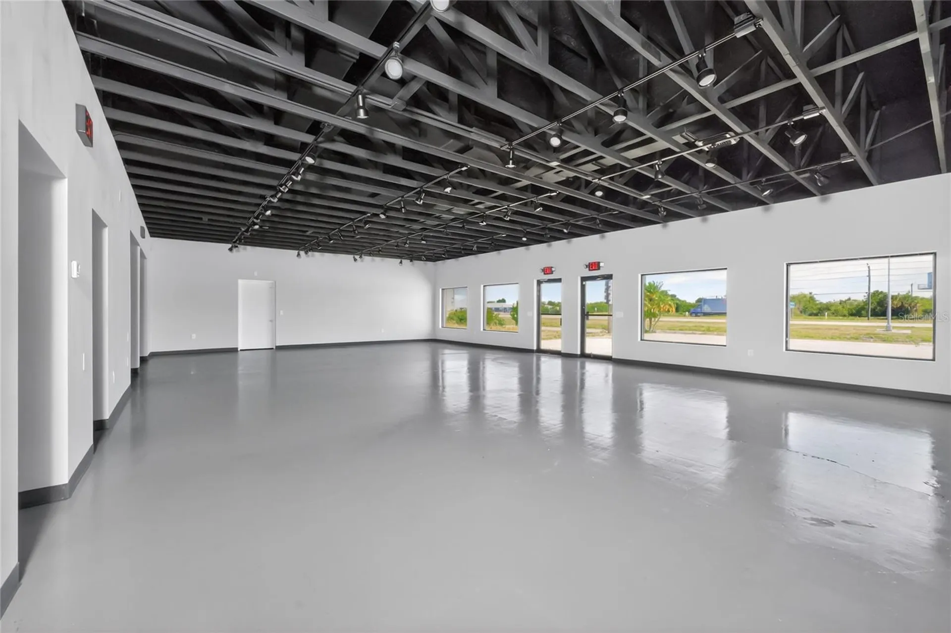 4275 S Access Road Englewood FL 34224