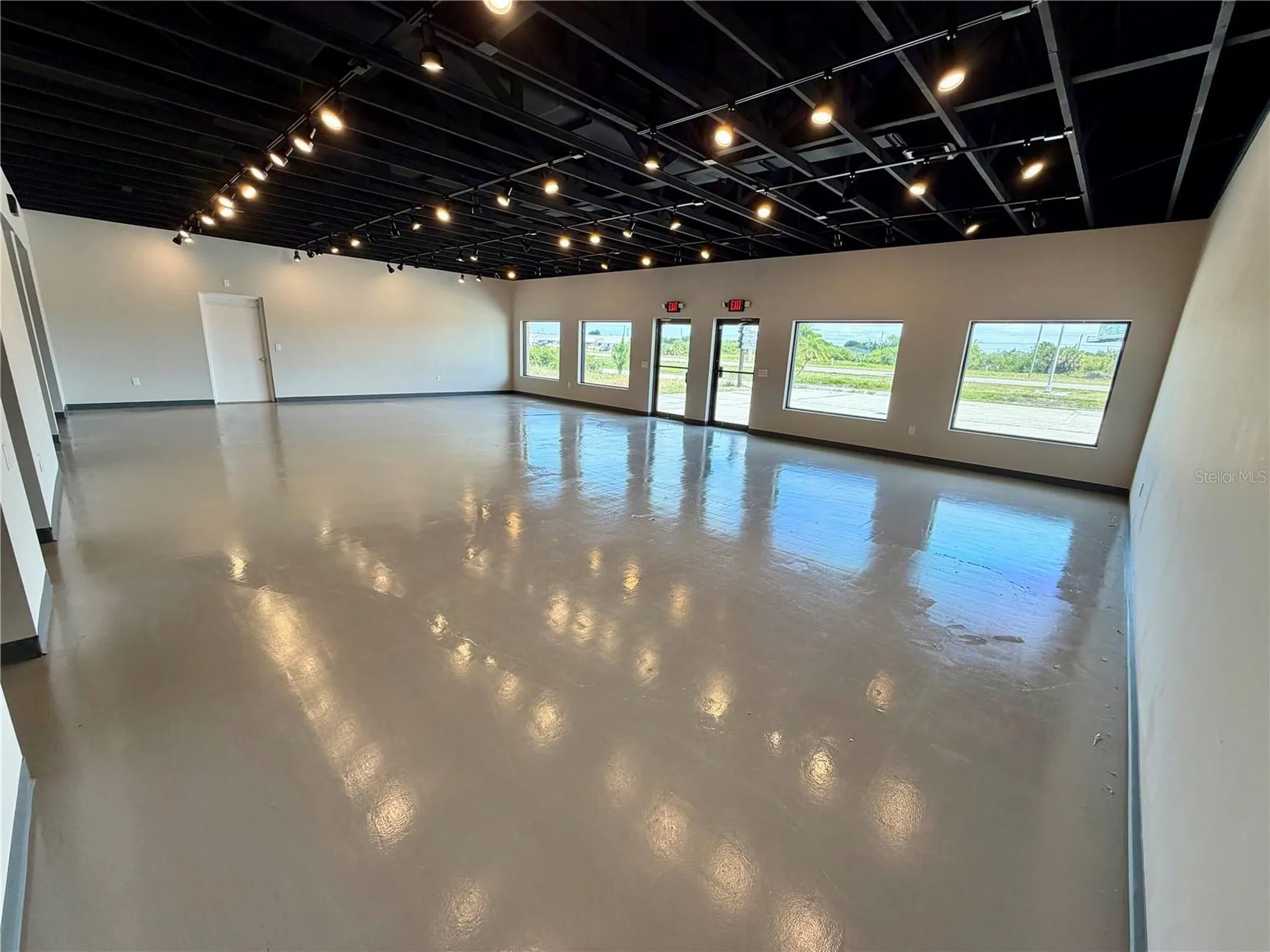4275 S Access Road Englewood FL 34224