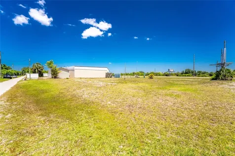 4275 S Access Road Englewood FL 34224