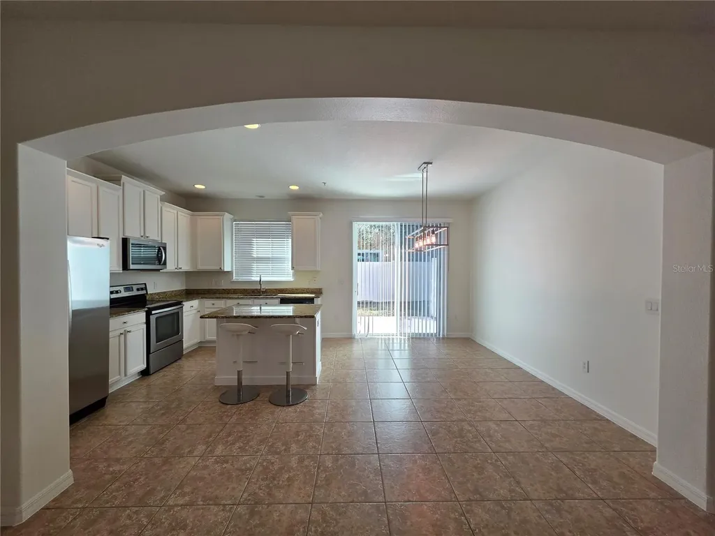 9464 Tawnyberry Street Orlando FL 32832