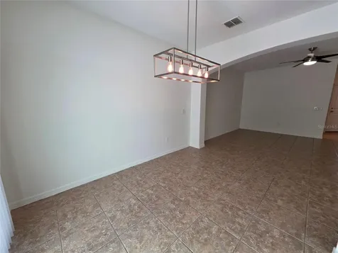 9464 Tawnyberry Street Orlando FL 32832