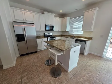 9464 Tawnyberry Street Orlando FL 32832