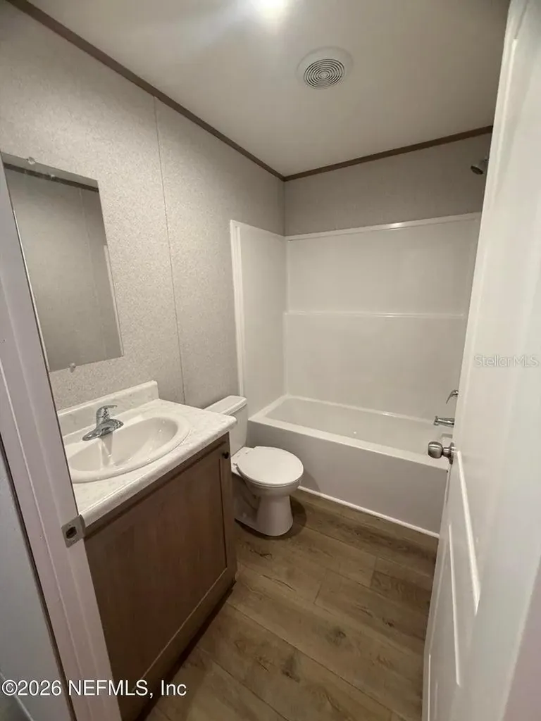 213 Milton Avenue Interlachen FL 32148