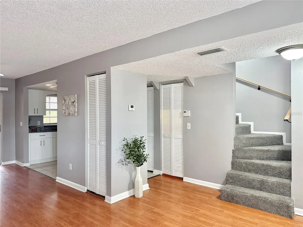 5156 Tennis Court Circle Tampa FL 33617