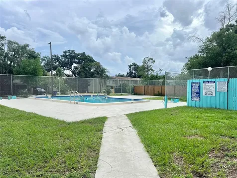 5156 Tennis Court Circle Tampa FL 33617